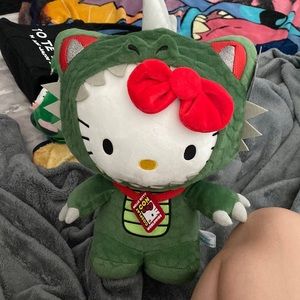 Hello kitty kid robot plush 16’